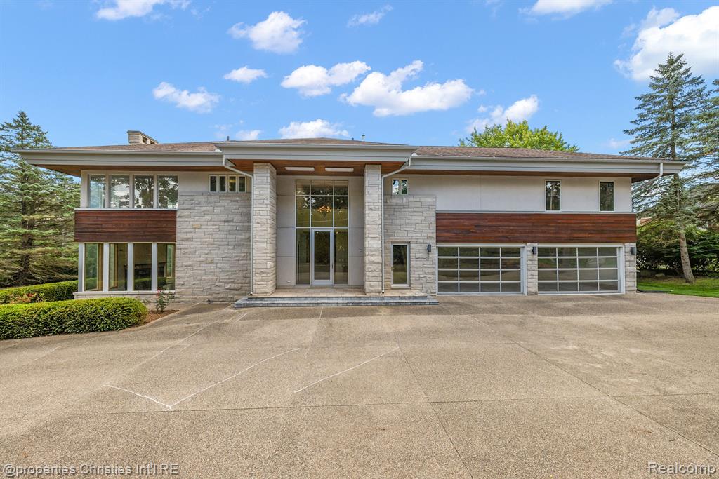 155 Endicott Road Bloomfield Hills, MI 48304 - Photo 6 of 65