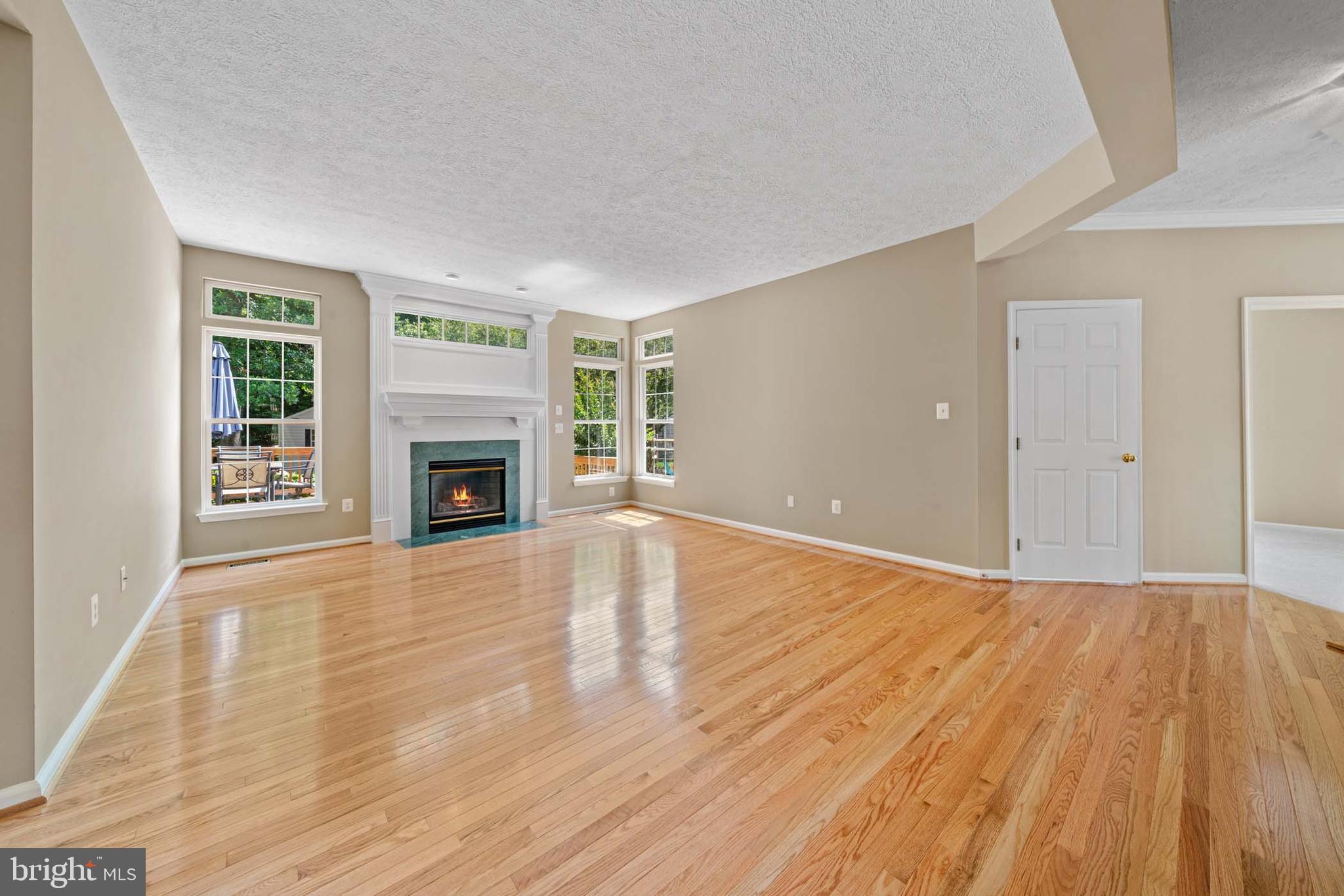 6442 Spring Forest Road Frederick, MD 21701 - Photo 12 of 69 Family room