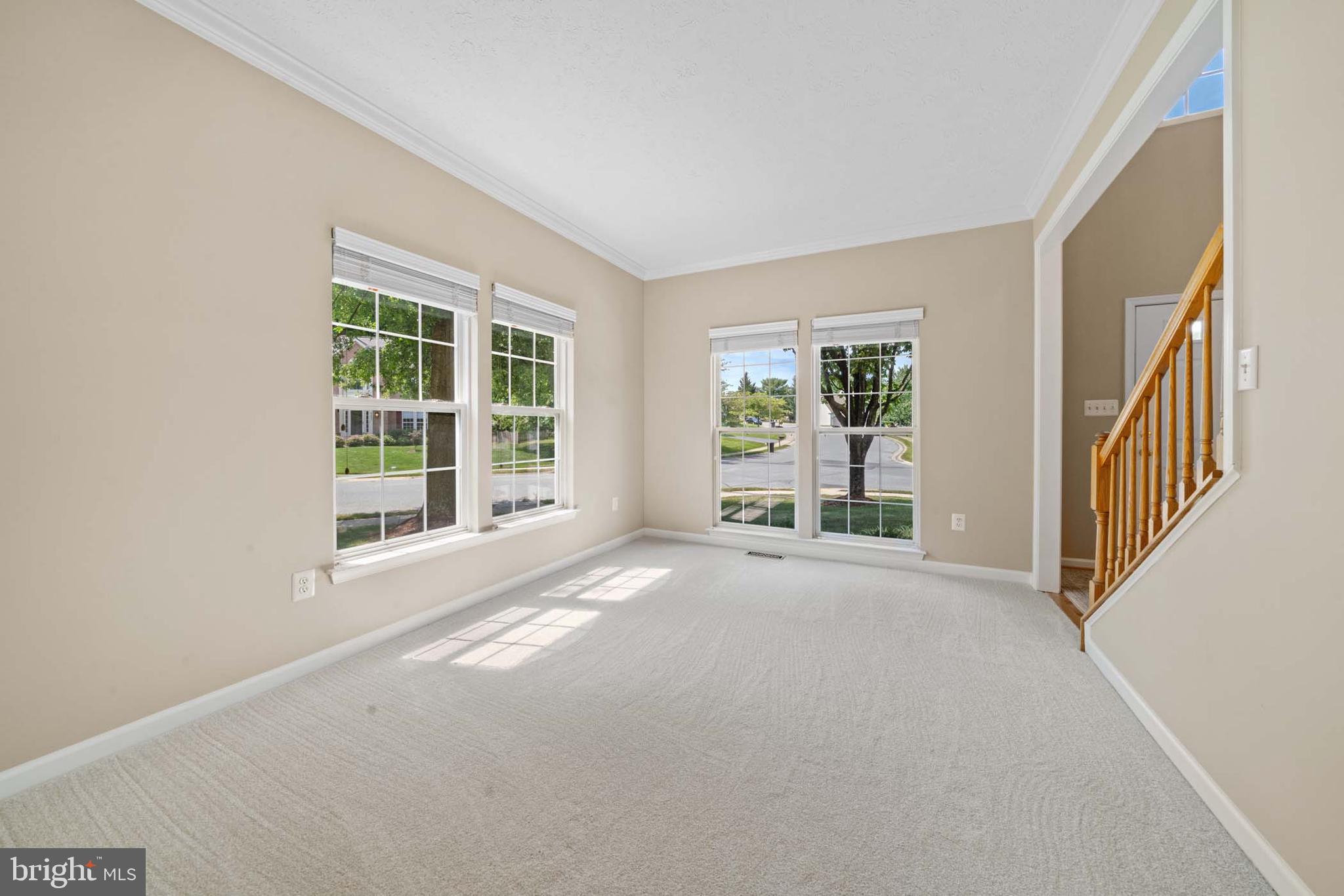 6442 Spring Forest Road Frederick, MD 21701 - Photo 19 of 69 Living room