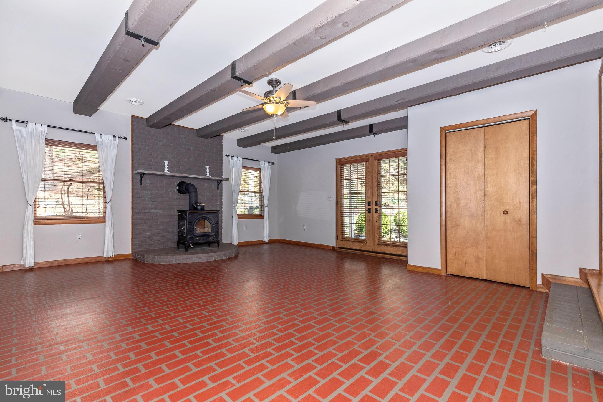 8712 Indian Springs Road Frederick, MD 21702 - Photo 20 of 75