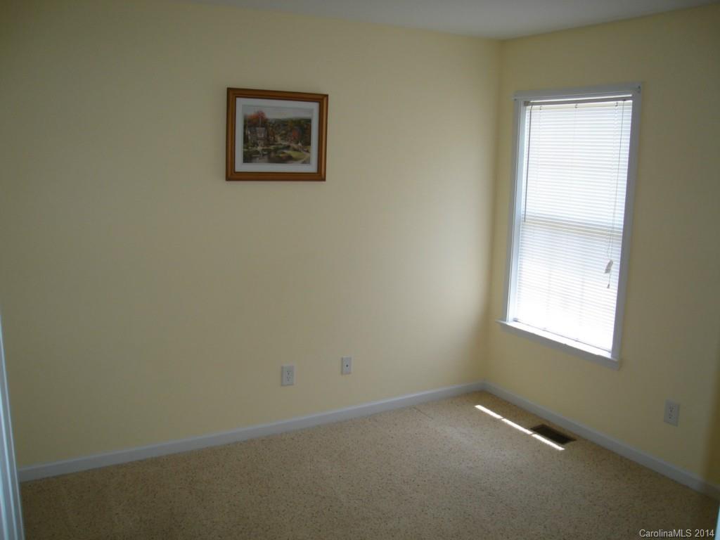308 Eagle Creek Road, Unit 29 Clover, SC 29710 - Photo 11 of 14 Gallery Image 11