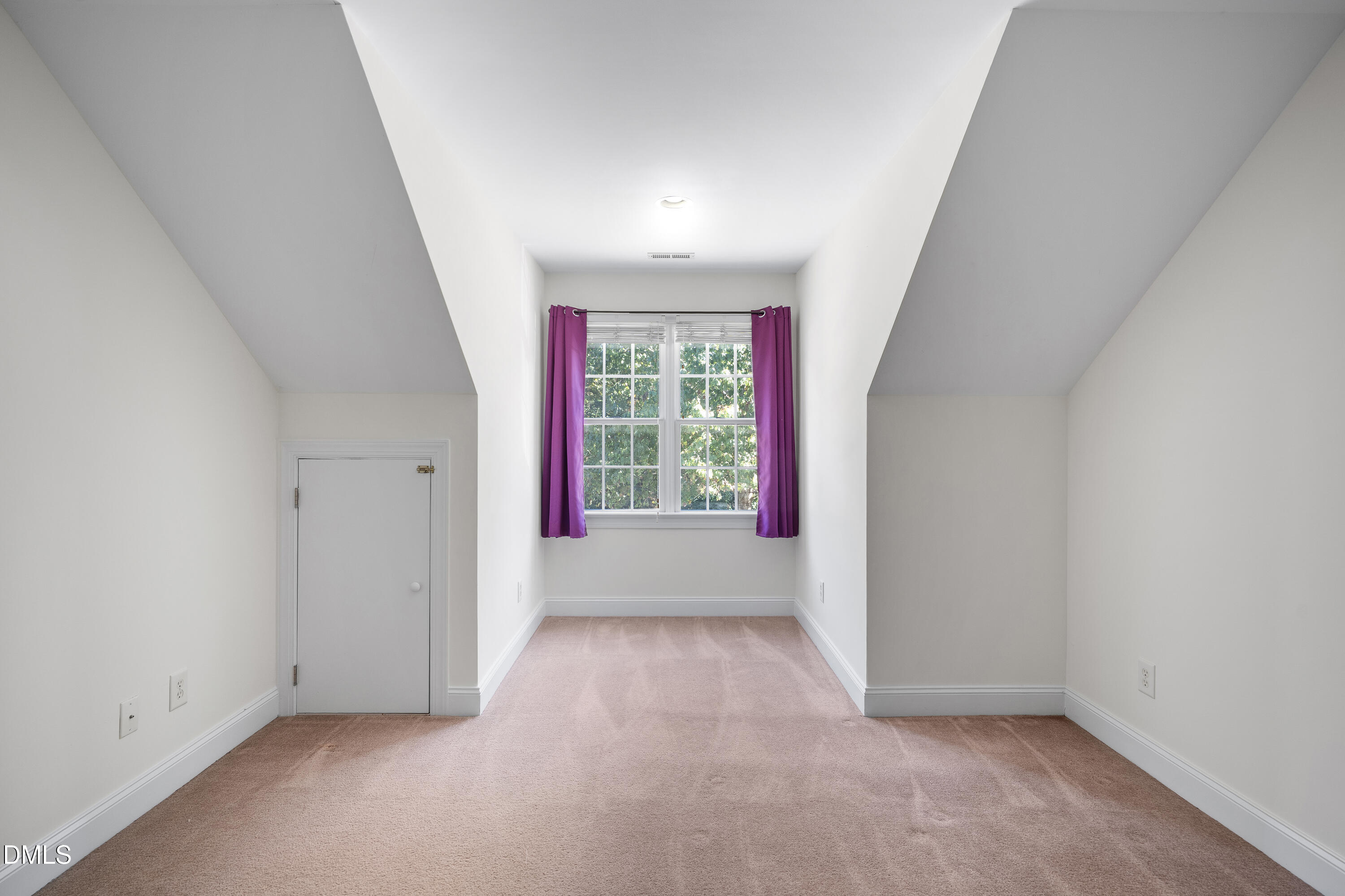 2822 Pickett Road, Unit 149 Durham, NC 27705 - Photo 13 of 27 DSC09125