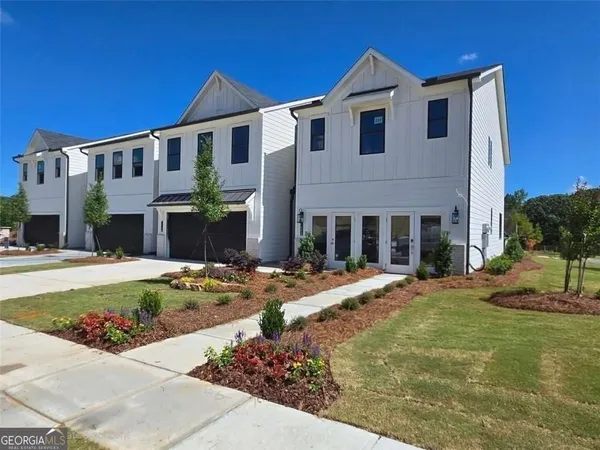 $392,735 | 7496 Clover Lane, Unit 204, Flowery Branch, GA 30542