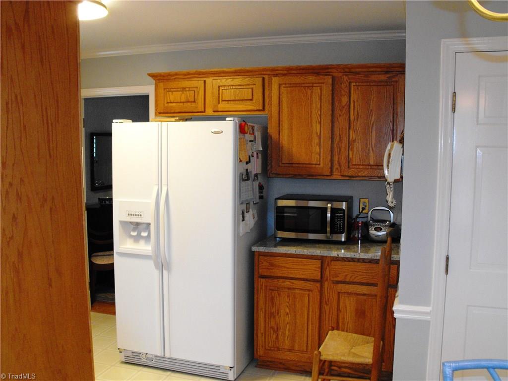 4523 Tower Road Greensboro, NC 27410 - Photo 17 of 19 Gallery Image 17
