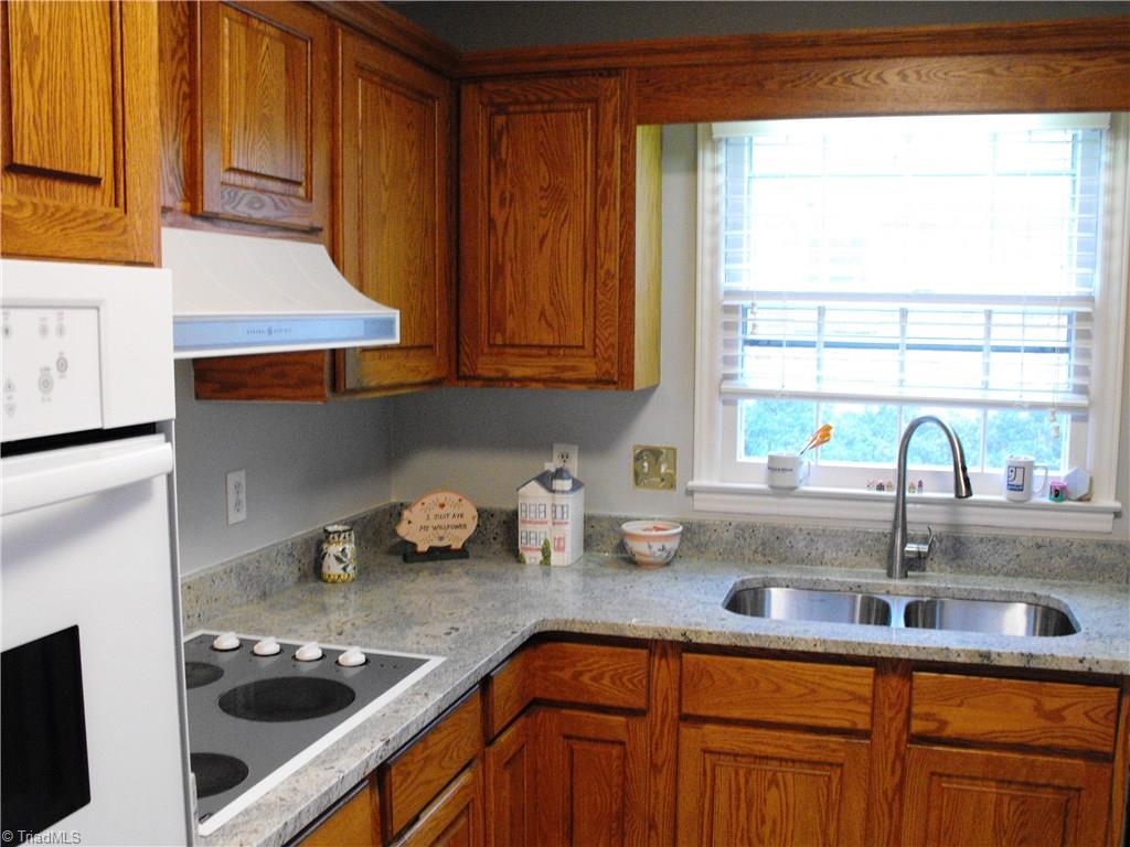 4523 Tower Road Greensboro, NC 27410 - Photo 3 of 19 Gallery Image 3
