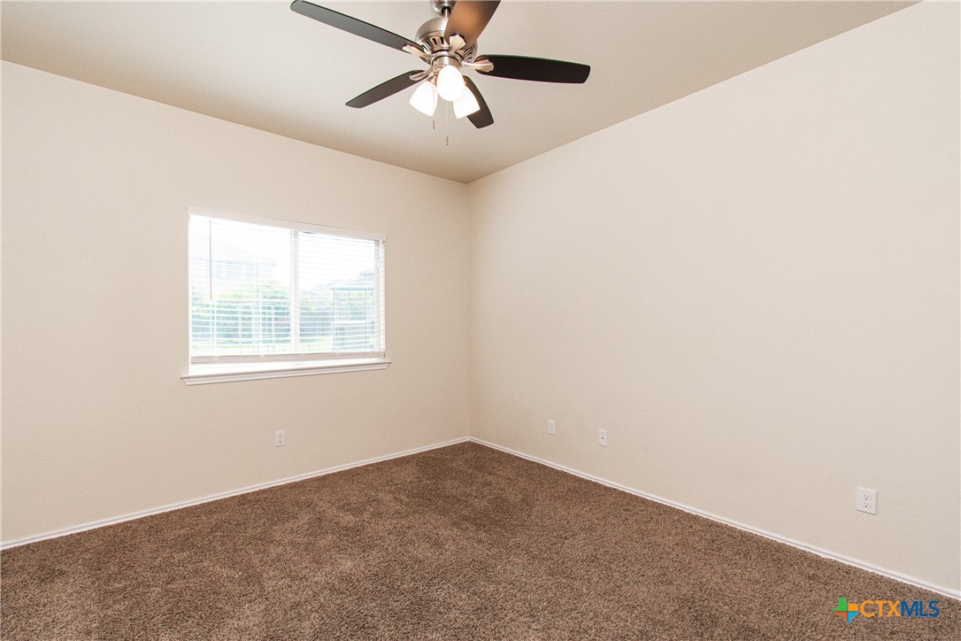 6509 Creek Land Road Killeen, TX 76549 - Photo 8 of 32