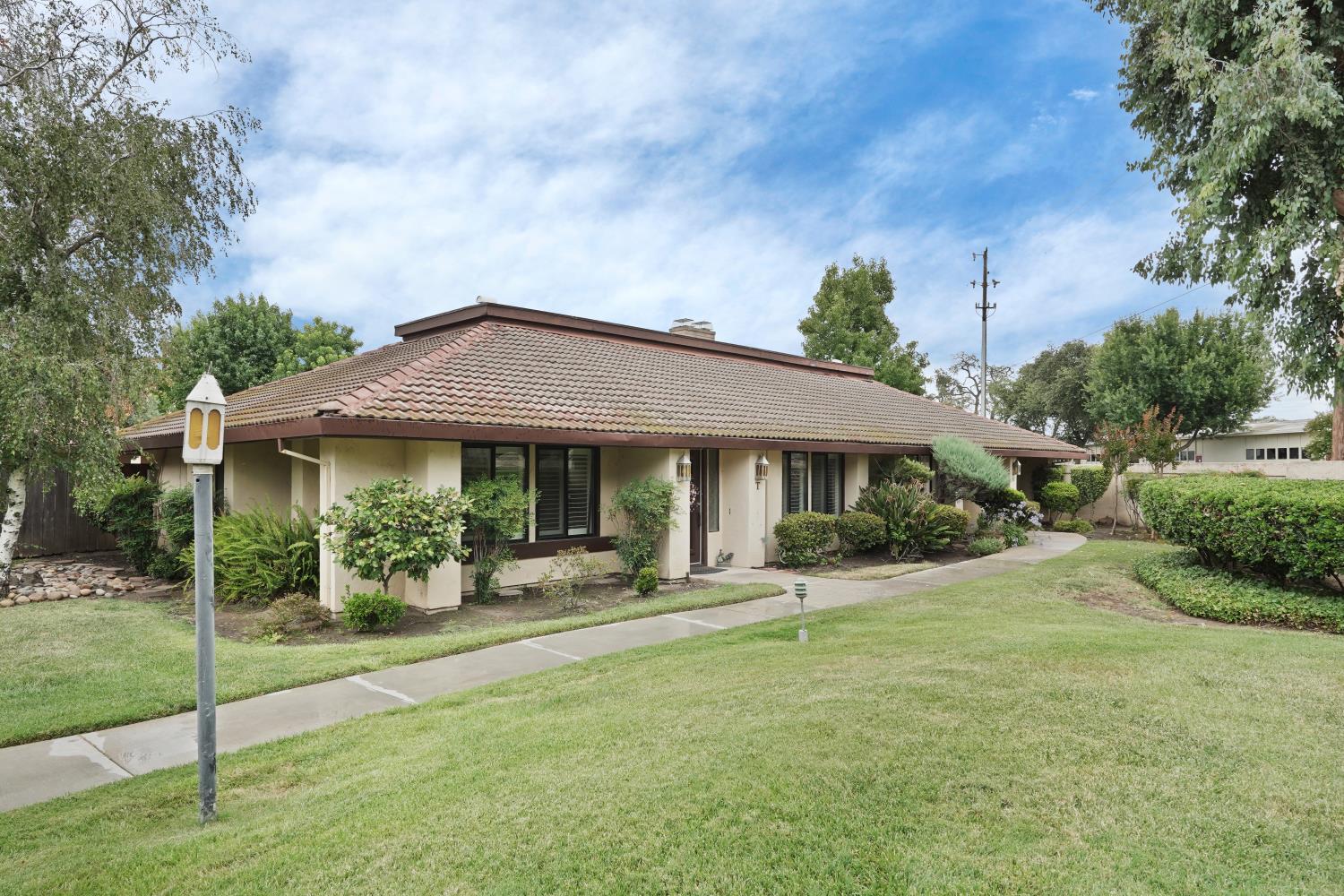1001 West Lincoln Road, Unit T Stockton, CA 95207 - Photo 11 of 40