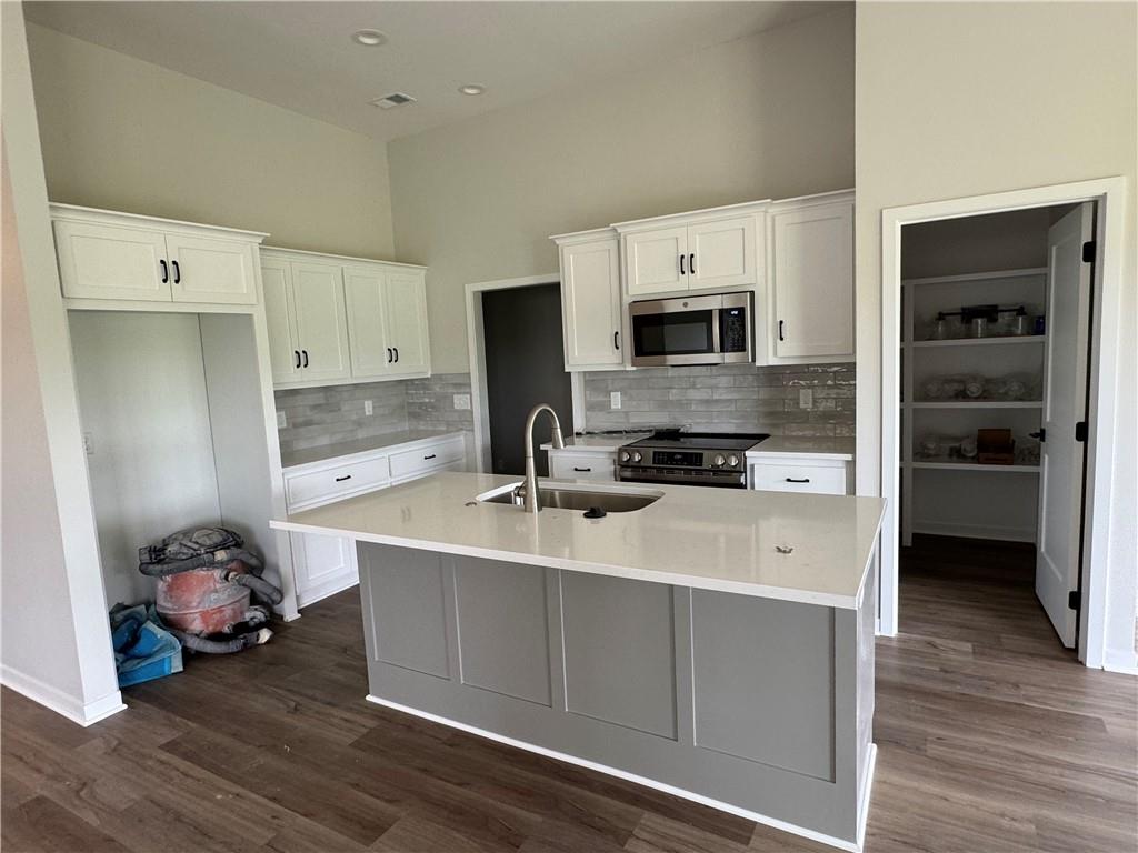 1971 Harvest Road Liberty, MO 64068 - Photo 8 of 13