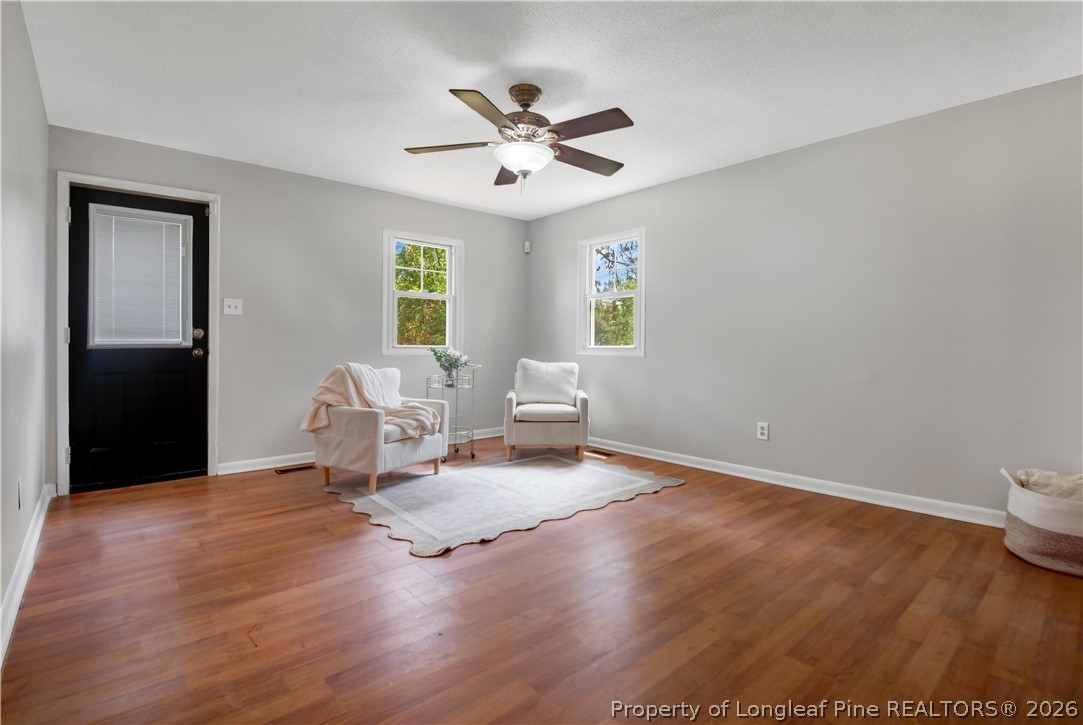 3695 Applegate Road Hope Mills, NC 28348 - Photo 5 of 23