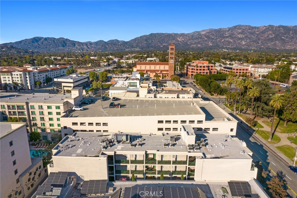 155 North Raymond Avenue Pasadena, CA 91103 - Photo 5 of 56 a view of a city