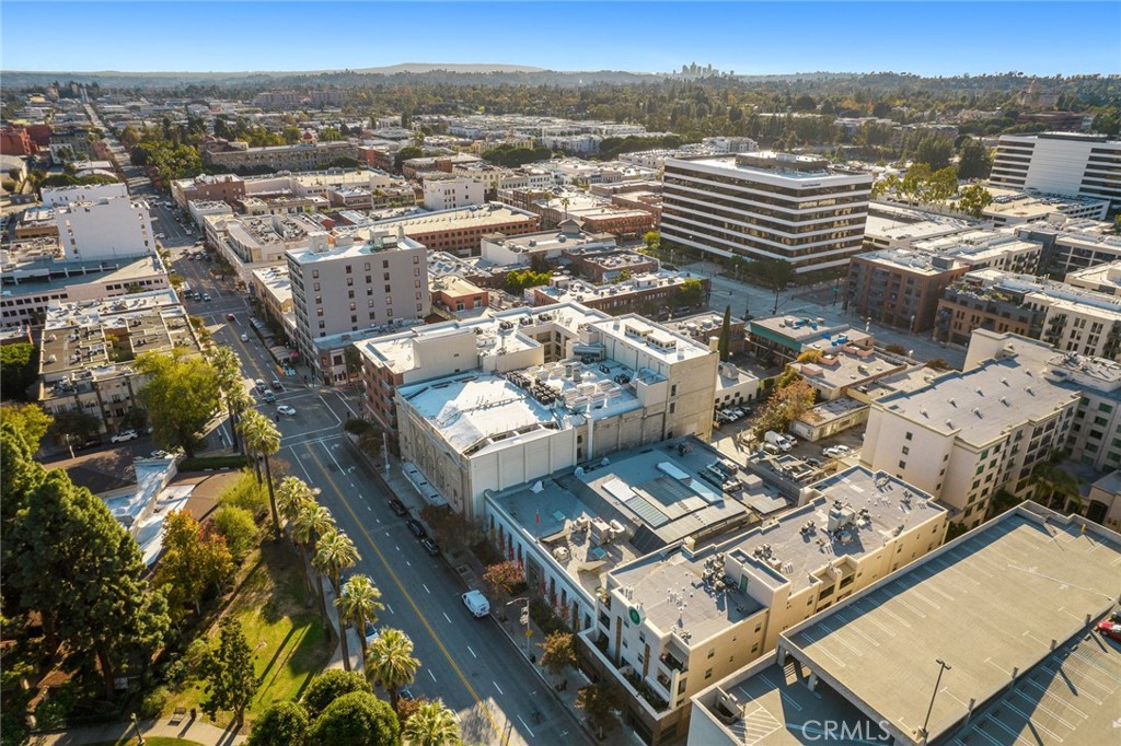 155 North Raymond Avenue Pasadena, CA 91103 - Photo 51 of 56 an aerial view of multiple house
