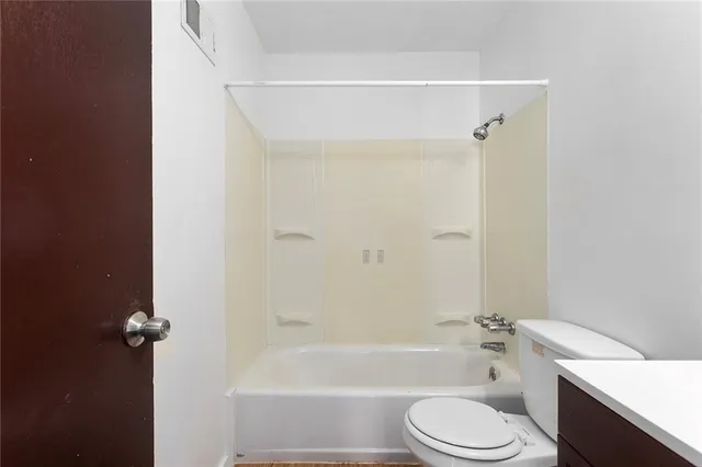 $132,900 | 7923 James A Reed Road, Kansas City, MO 64138