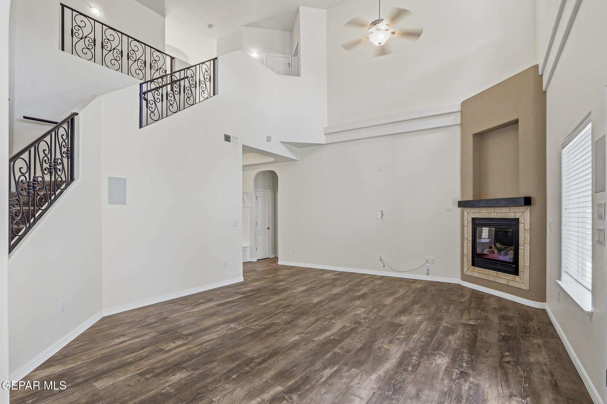 6516 Wind Ridge Drive El Paso, TX 79912 - Photo 16 of 86 32-web-or-mls-IMG_0825