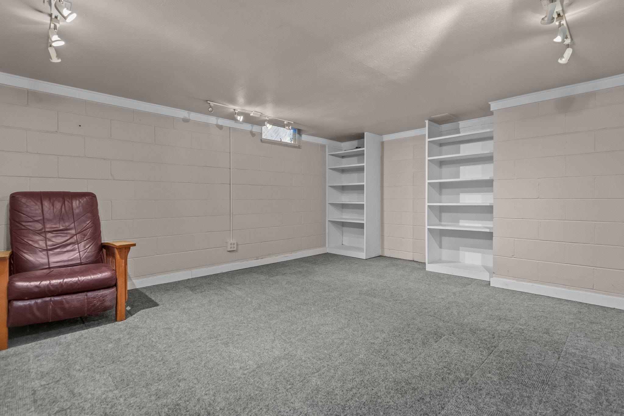 730 East Marquette Street Appleton, WI 54911 - Photo 15 of 24