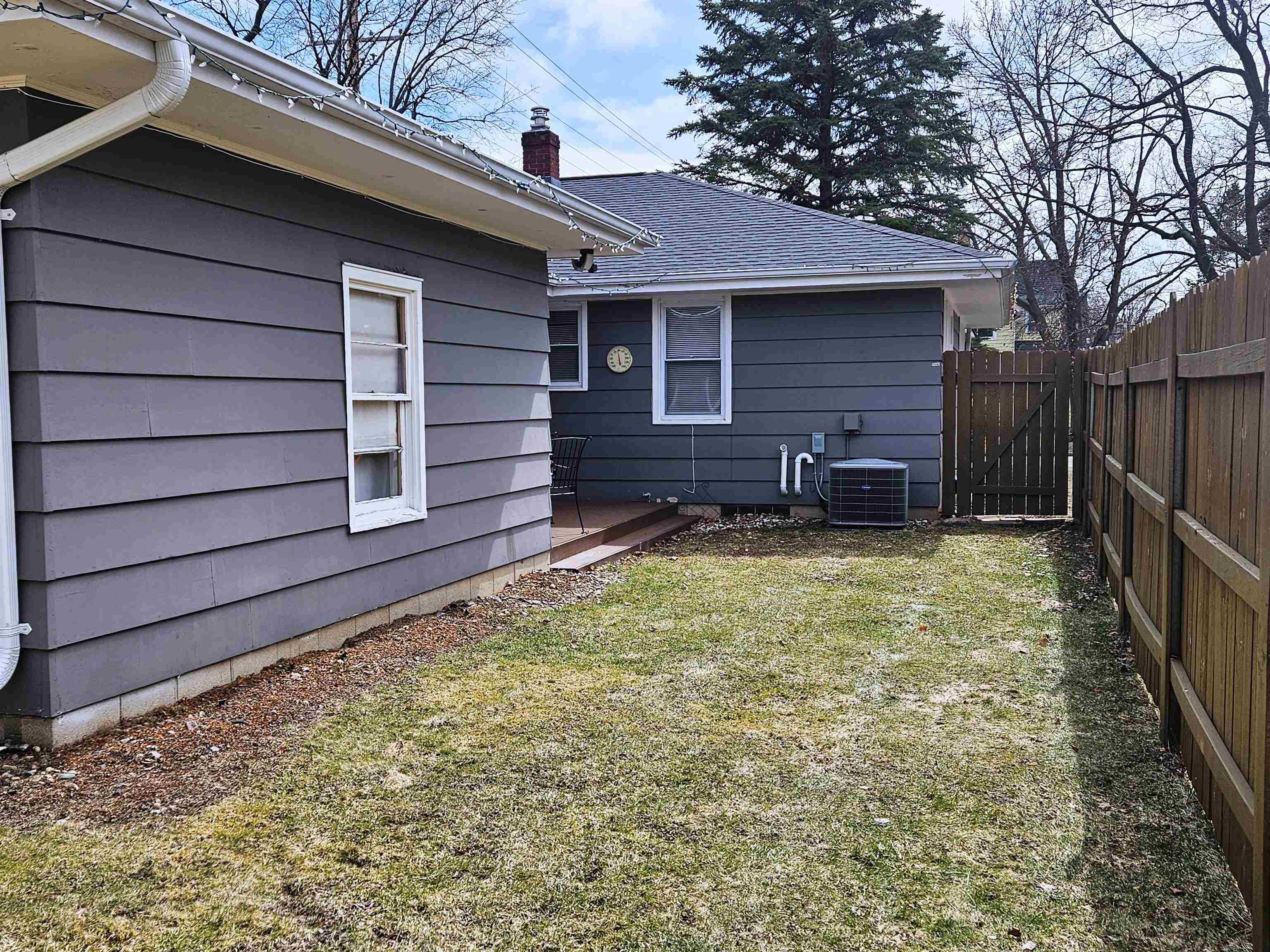 730 East Marquette Street Appleton, WI 54911 - Photo 22 of 24