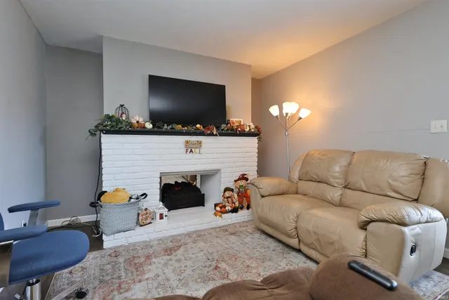 $189,900 | 502 Seward Lane, Fairmount, IN 46928