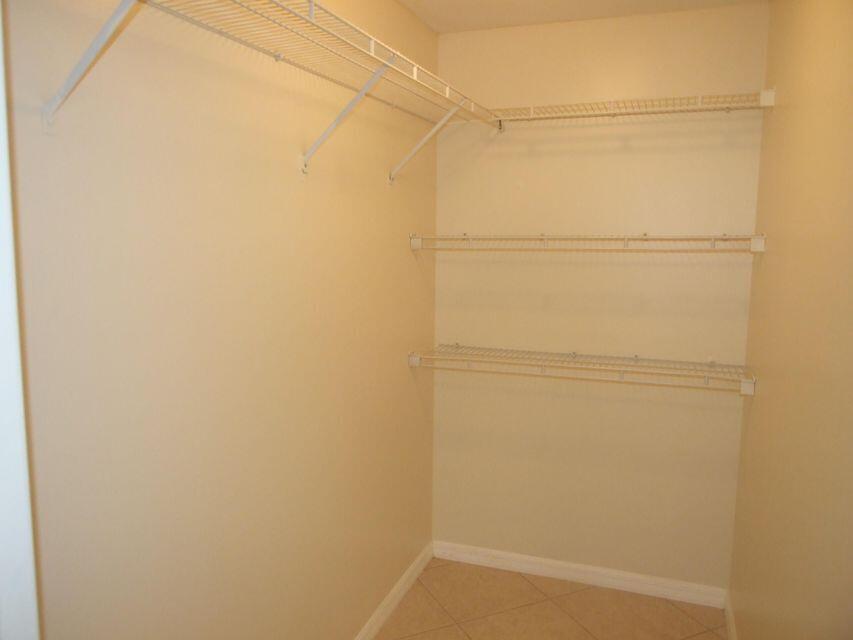 1209 Main Street, Unit 206 Jupiter, FL 33458 - Photo 4 of 15 20191024152917123371000000-o
