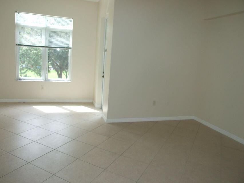 1209 Main Street, Unit 206 Jupiter, FL 33458 - Photo 5 of 15 20191024152919052882000000-o