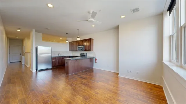 $1,225 | 206 North Main Street, Unit 128, Bryan, TX 77803