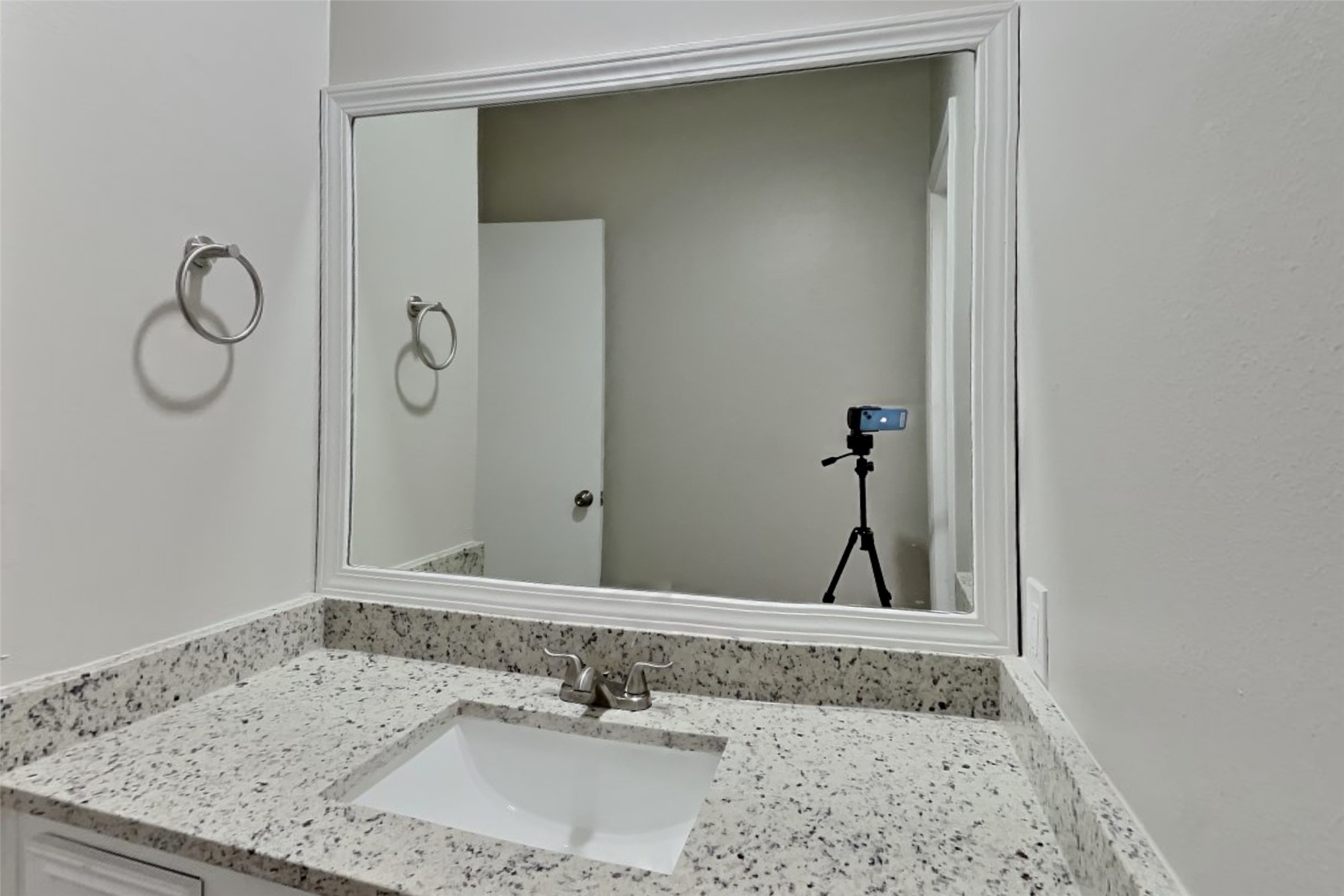 2127 Jamara Lane Houston, TX 77077 - Photo 16 of 19