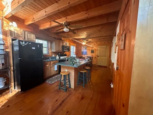 $320,000 | 10 Meadowbrook Lane, Spencer, TN 38585