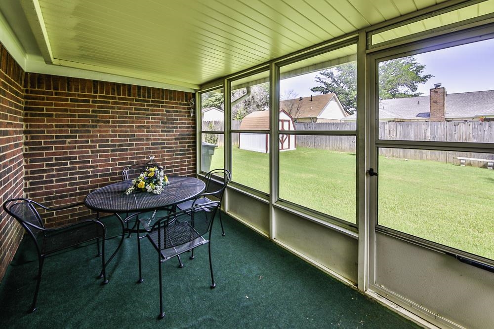 7448 Gingerhill Lane Bartlett, TN 38133 - Photo 34 of 39 a view of an outdoor seating area