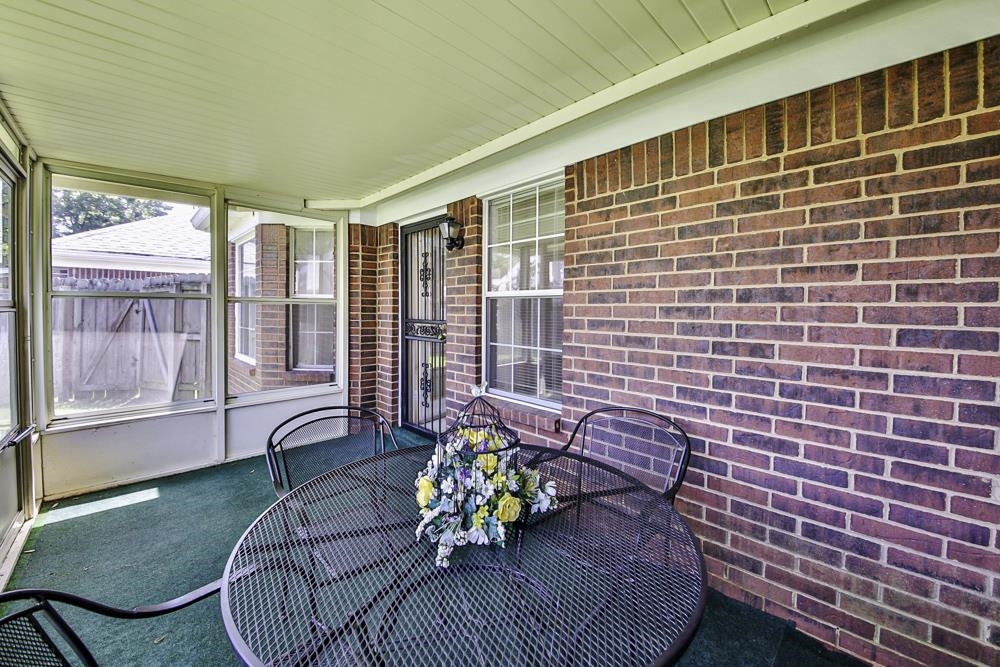 7448 Gingerhill Lane Bartlett, TN 38133 - Photo 35 of 39 a view of porch with seating space
