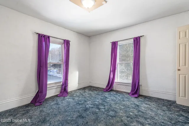 $137,400 | 39 Water Street, Worcester, NY 12197