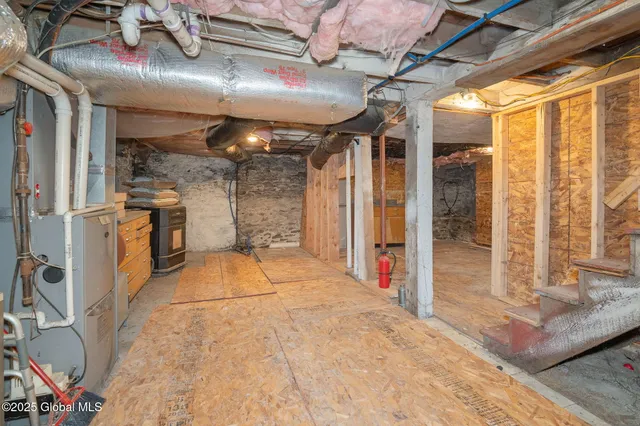 $137,400 | 39 Water Street, Worcester, NY 12197