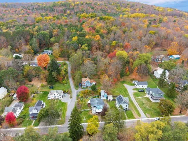 $137,400 | 39 Water Street, Worcester, NY 12197