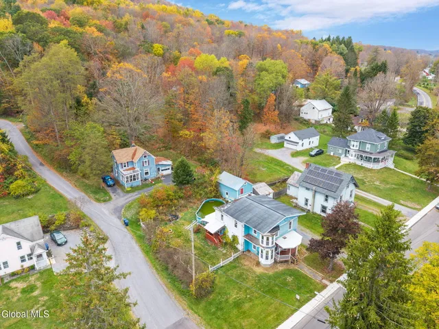 $137,400 | 39 Water Street, Worcester, NY 12197