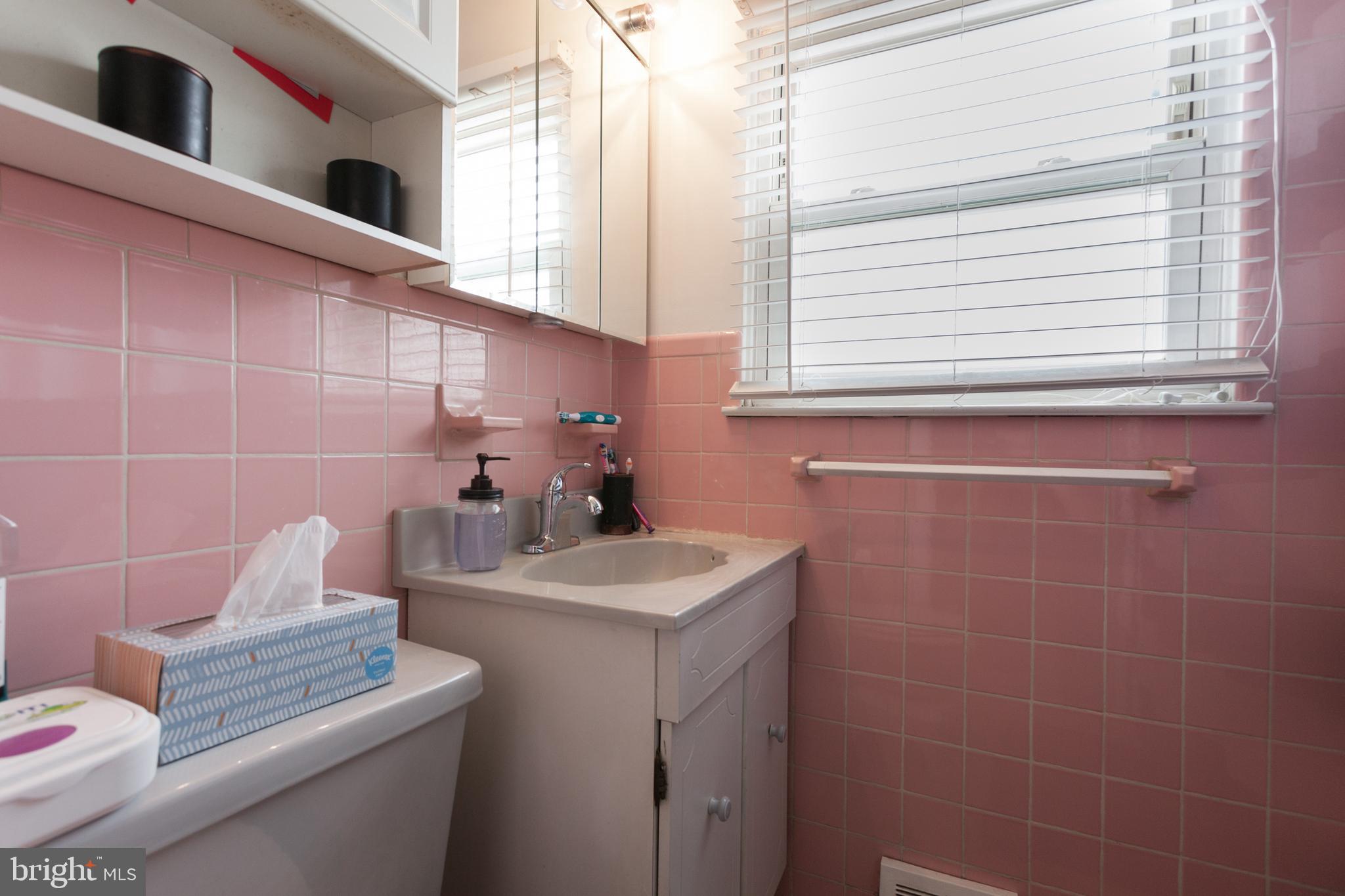 2831 Shelly Road Philadelphia, PA 19152 - Photo 22 of 30 Gallery Image 22