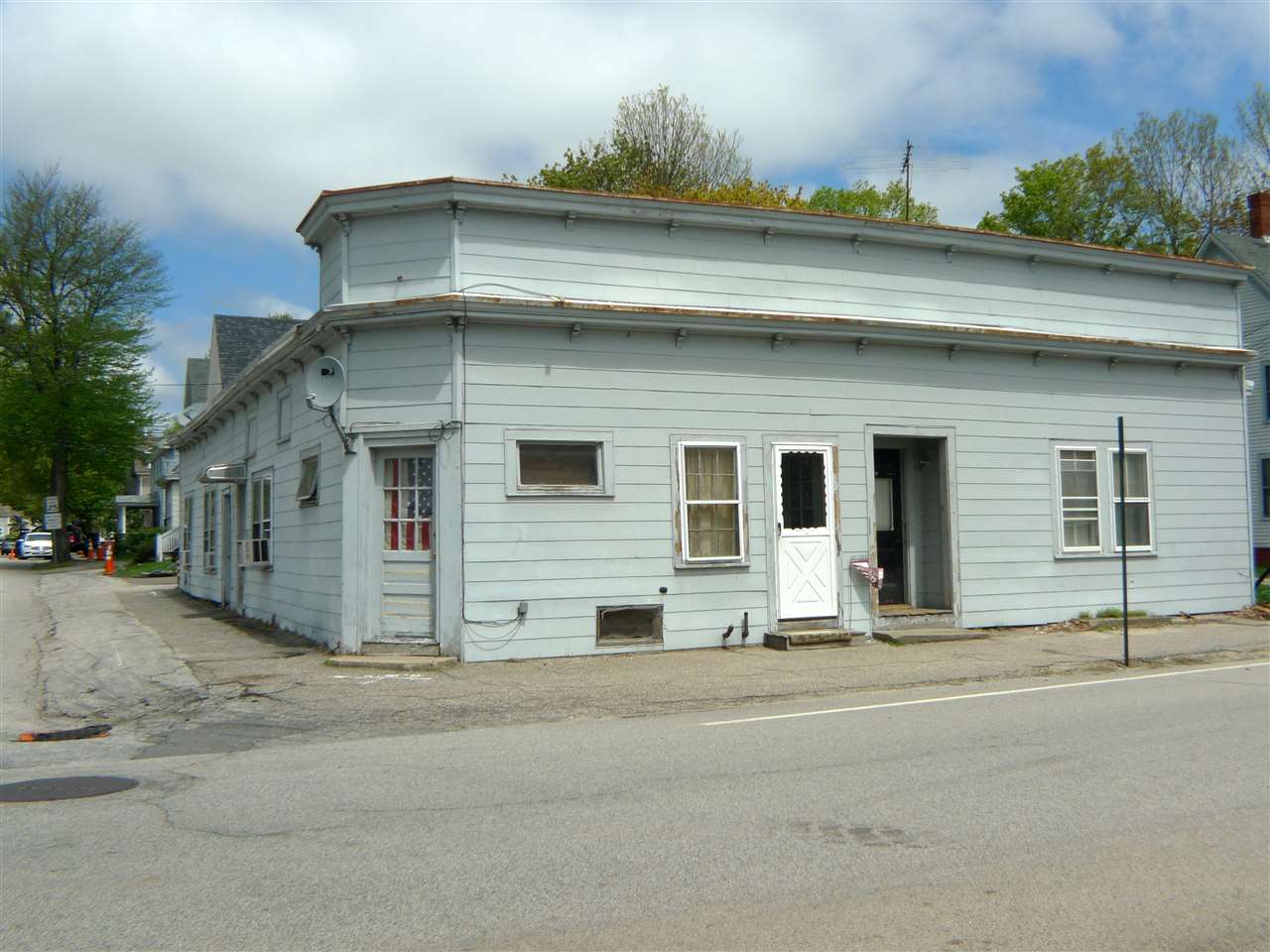 189 Front Street Exeter, NH 03833 - Photo 4 of 8 Gallery Image 4