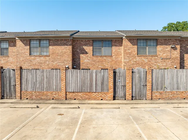 $159,900 | 1294 Speight Avenue, Waco, TX 76706