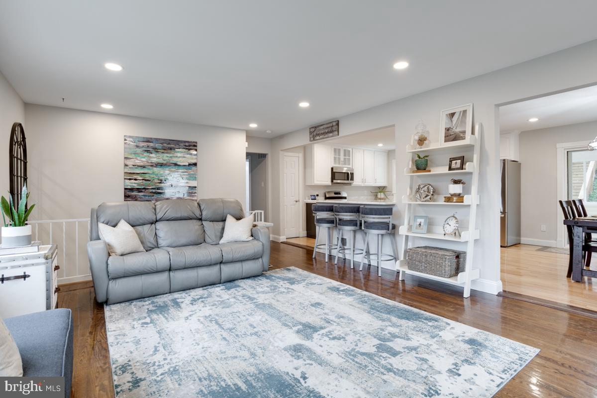 9127 Andromeda Drive Burke, VA 22015 - Photo 16 of 39