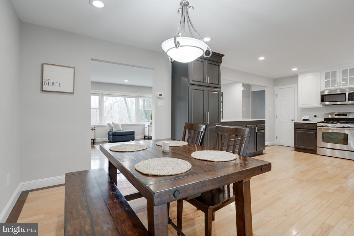 9127 Andromeda Drive Burke, VA 22015 - Photo 22 of 39