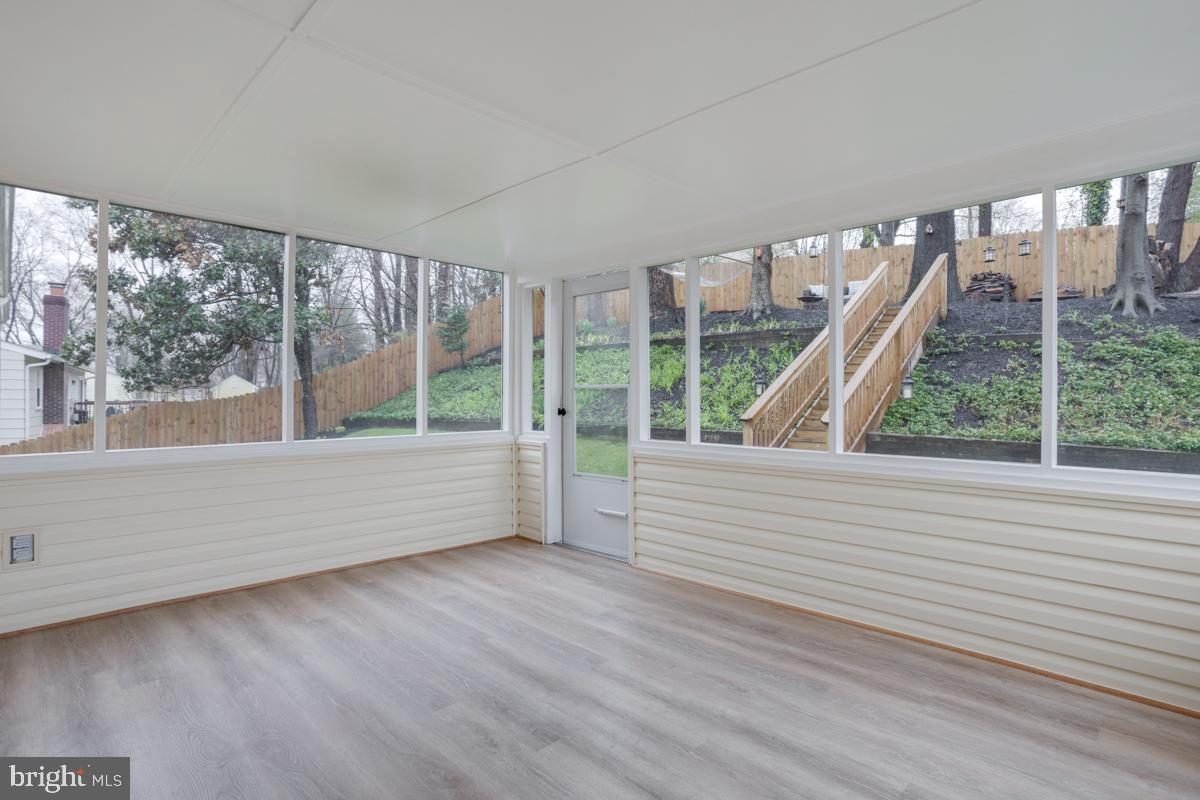 9127 Andromeda Drive Burke, VA 22015 - Photo 23 of 39