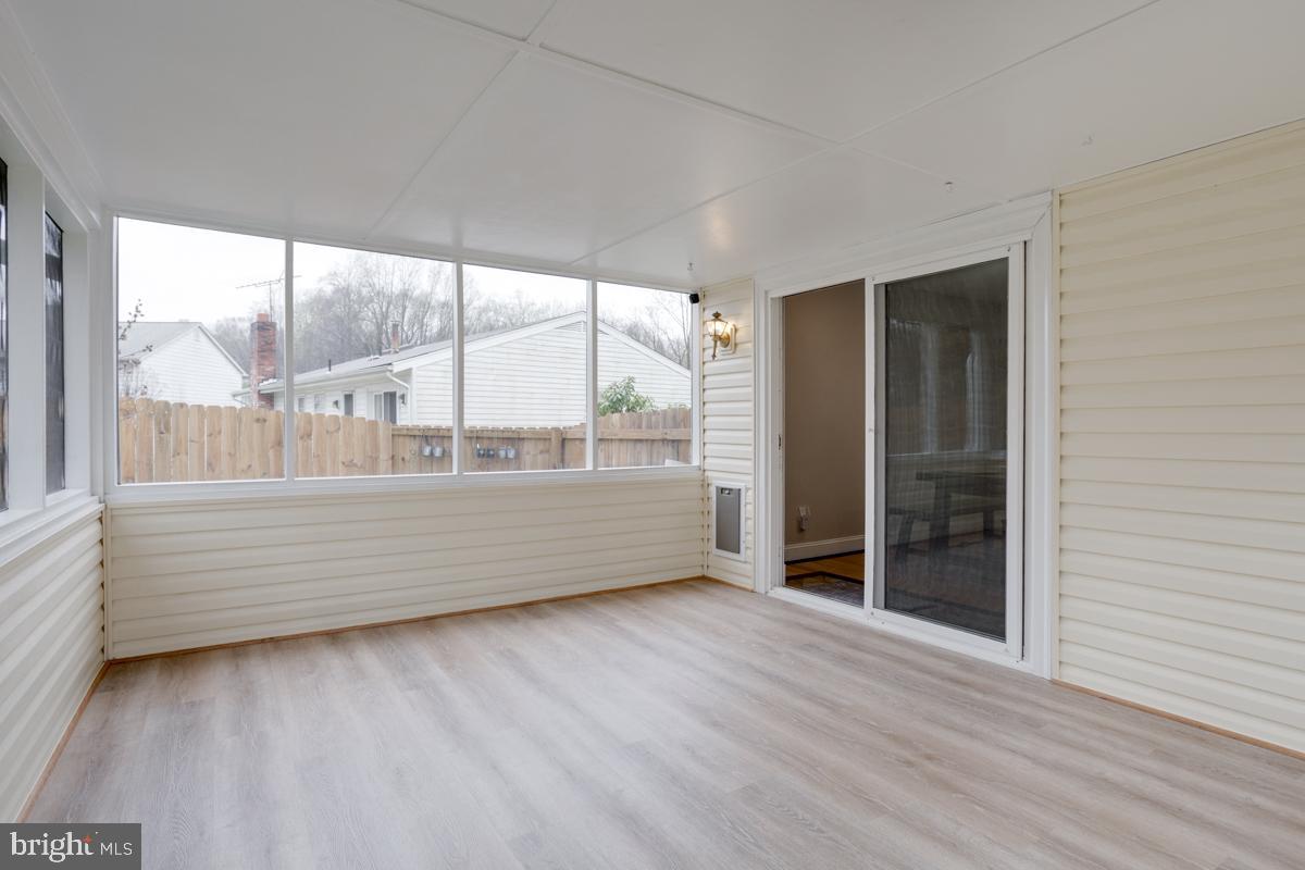 9127 Andromeda Drive Burke, VA 22015 - Photo 24 of 39