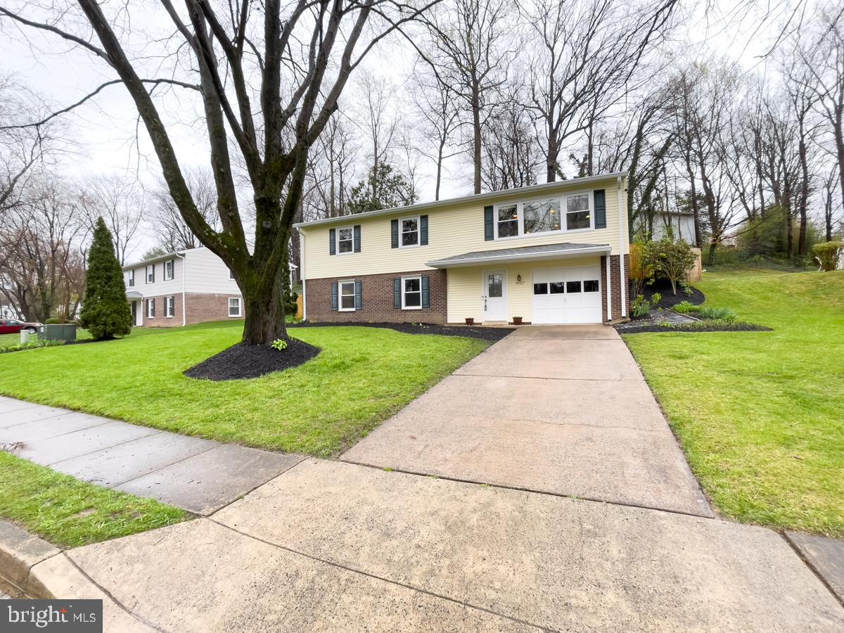 9127 Andromeda Drive Burke, VA 22015 - Photo 37 of 39