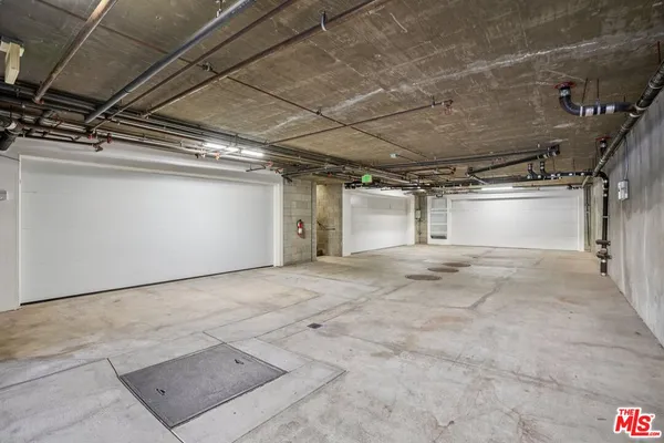 $2,295,000 | 639 Pacific Street, Unit A, Santa Monica, CA 90405