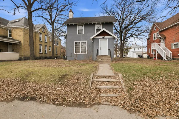 $175,000 | 511 6th Avenue South, St. Cloud, MN 56301