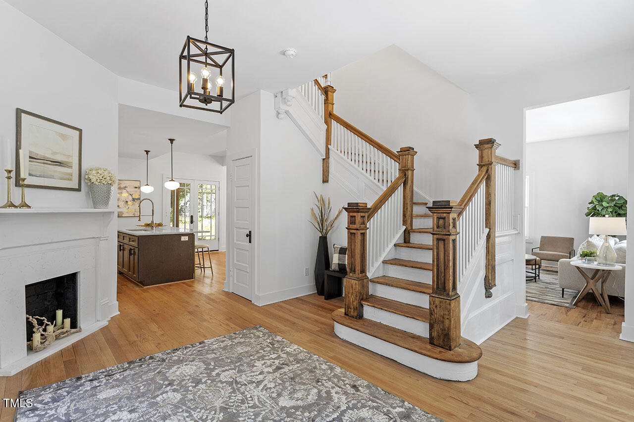215 East Cabarrus Street Raleigh, NC 27601 - Photo 3 of 35 215 East Cabarrus Street_09 (1)