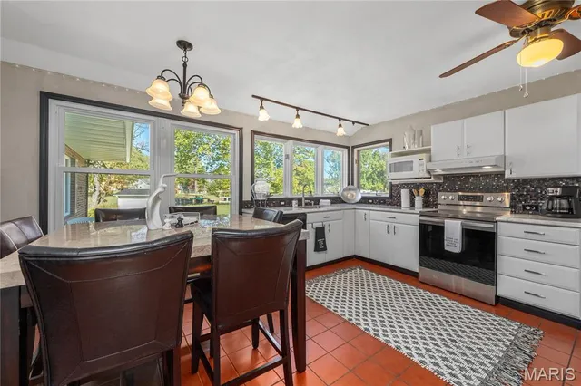 $399,900 | 3301 Lark Drive, Arnold, MO 63010