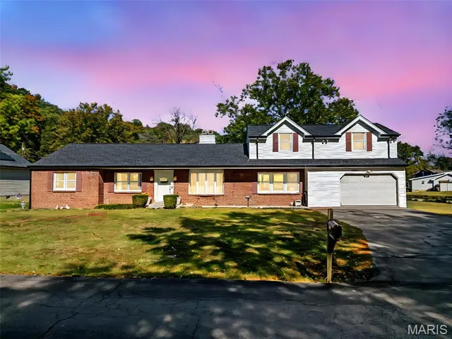 $399,900 | 3301 Lark Drive, Arnold, MO 63010