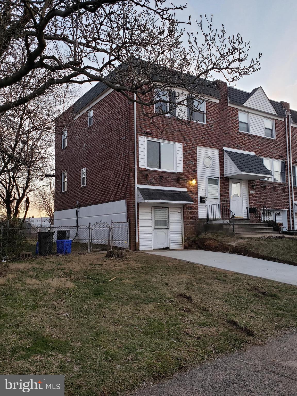 3208 Holly Road Philadelphia, PA 19154 - Photo 1 of 108
