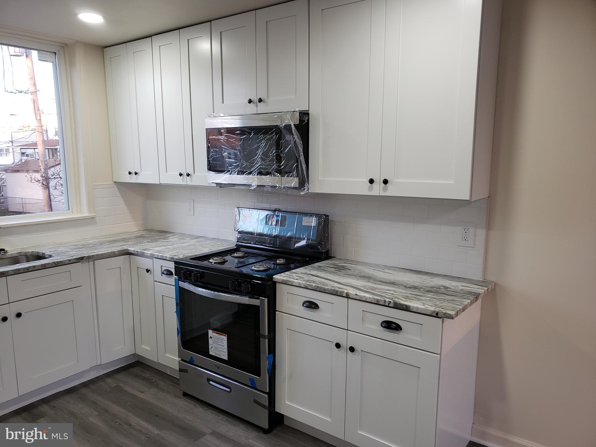 3208 Holly Road Philadelphia, PA 19154 - Photo 23 of 108