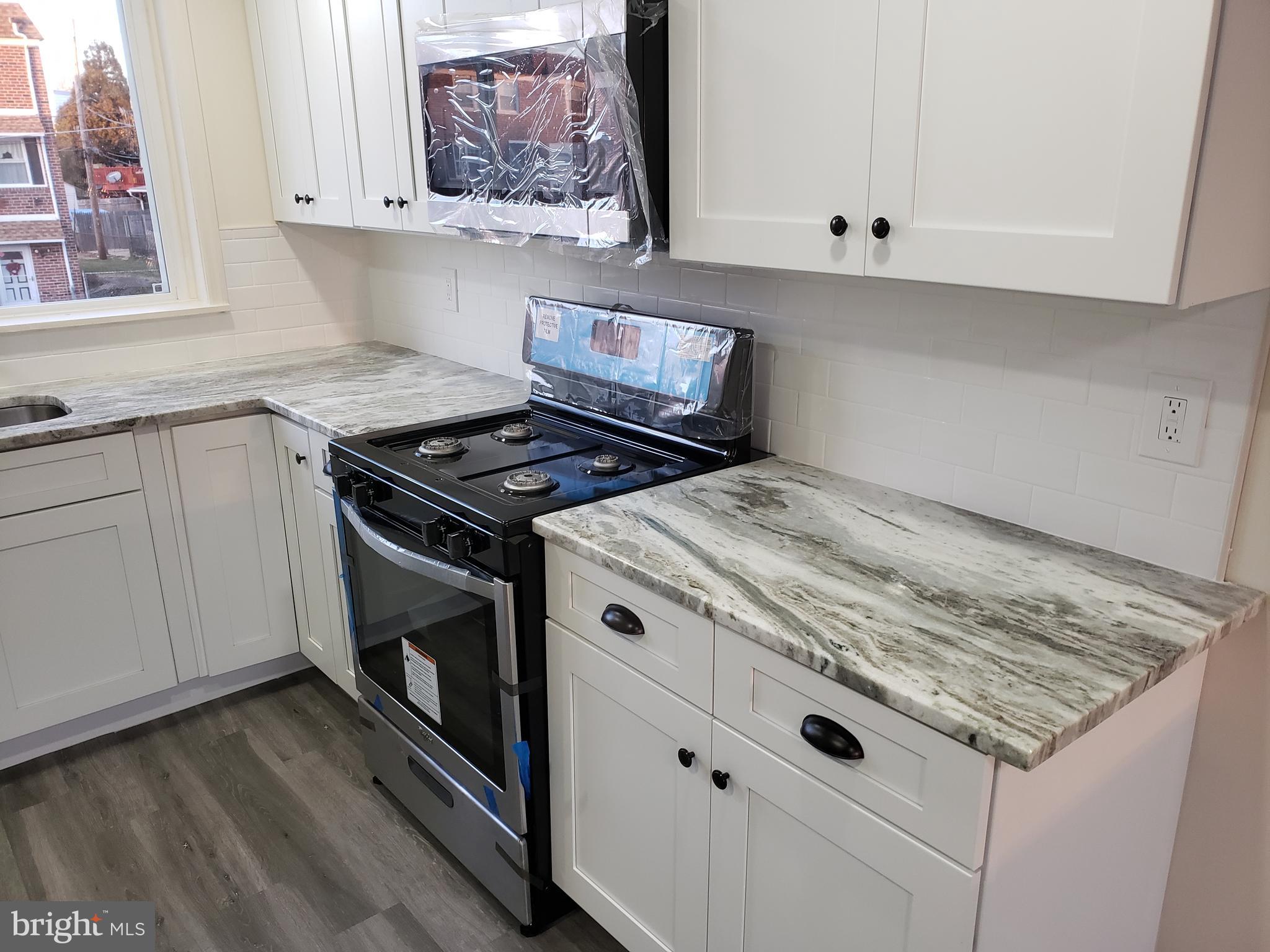 3208 Holly Road Philadelphia, PA 19154 - Photo 30 of 108