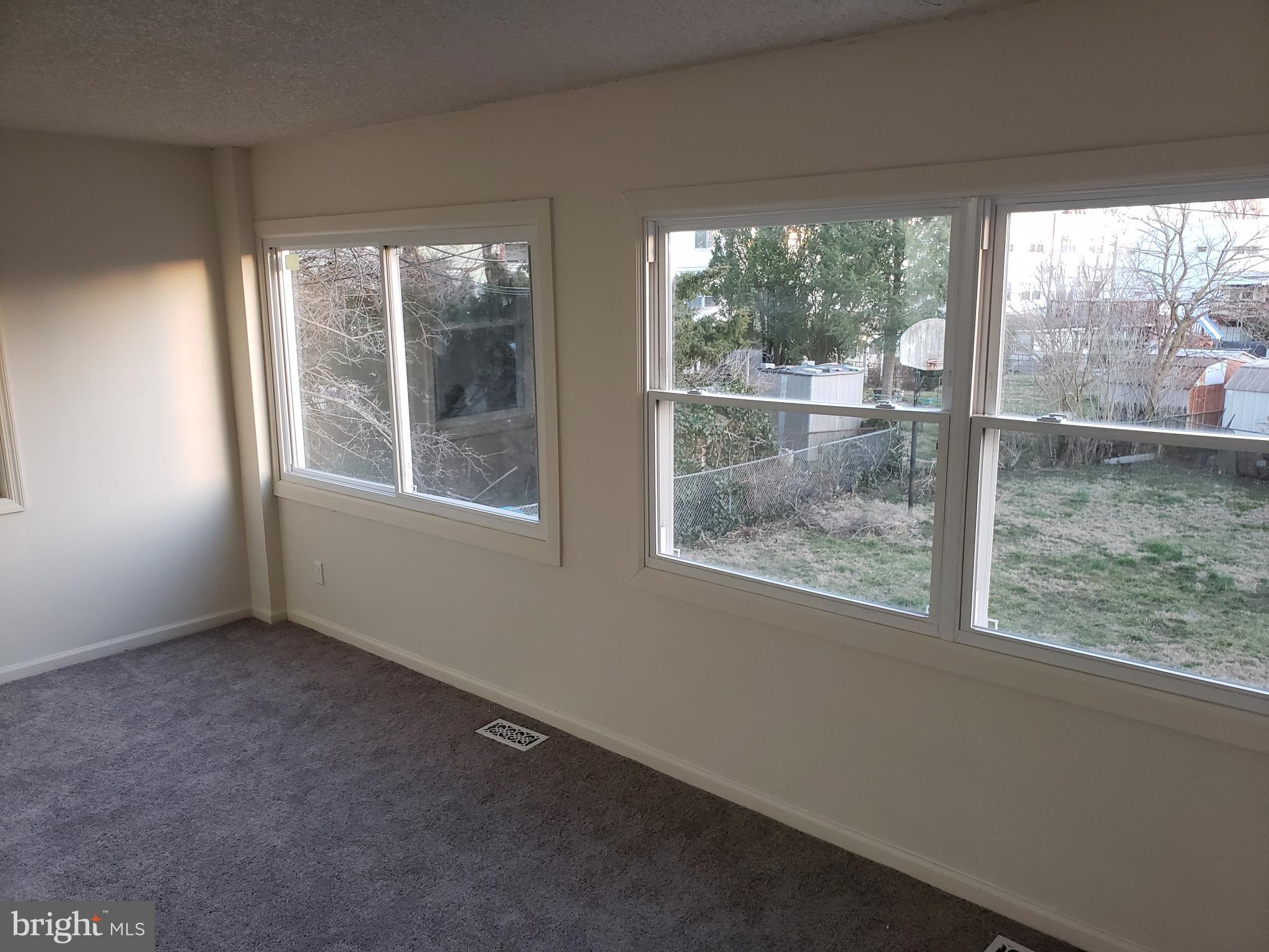 3208 Holly Road Philadelphia, PA 19154 - Photo 38 of 108