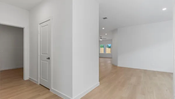 $319,990 | 6842 Spur Crk Drive, Rosenberg, TX 77471