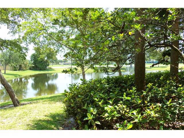 601 Lyons Road, Unit 7202 Coconut Creek, FL 33063 - Photo 2 of 5 Additional Photo